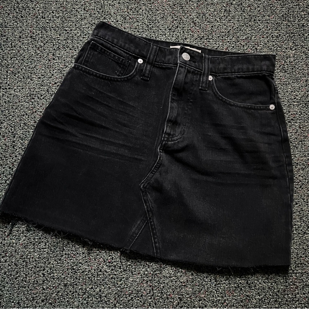 MADEWELL 100% Cotton Black Denim Mini High-Waist A-Line Frayed Hem Casual Skirt - Picture 3 of 16